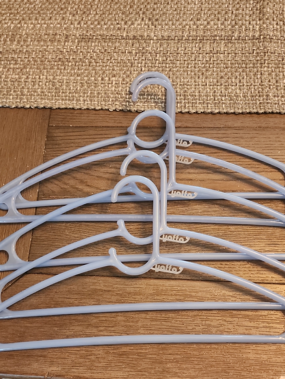 YAFFA Hanger Set